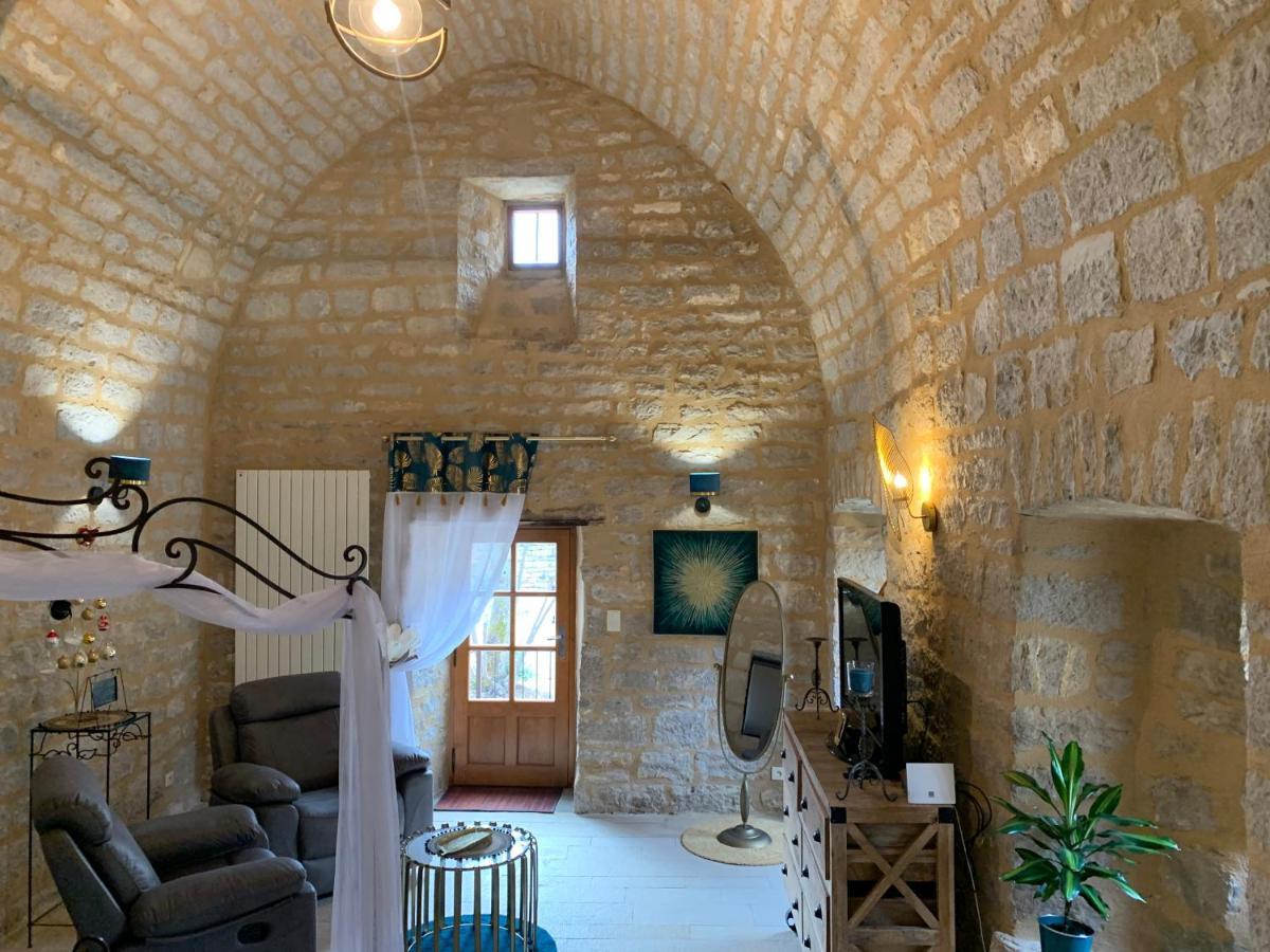 مبيت وإفطار Quezac  La Voutee 5 Epis Avec Bain Finlandais Prive Au Manoir Du Charme Gorges Du Tarn المظهر الخارجي الصورة